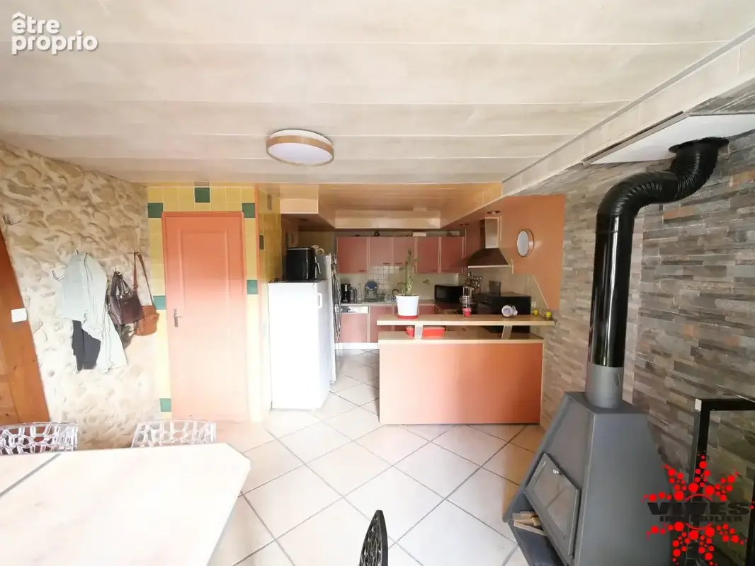 Maison de village T3 de 90 m² avec garage et vue sur la collégiale  Capestang - photo 8