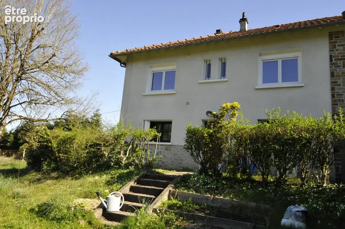 Maison sur grand terrain - photo 2
