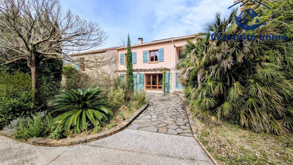 Maison à REYNES