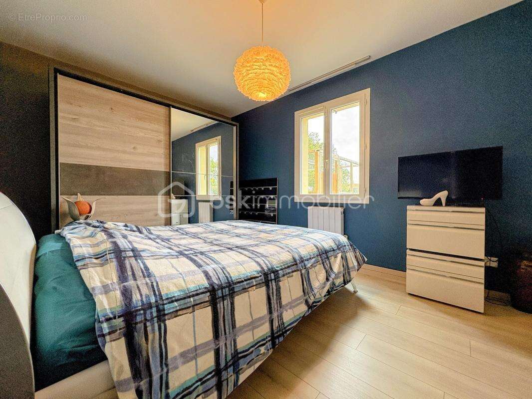  Maison contemporaine de 124 m² / 4 CHAMBRES avec PISCINE – Terrain 1 800 m² - photo 10