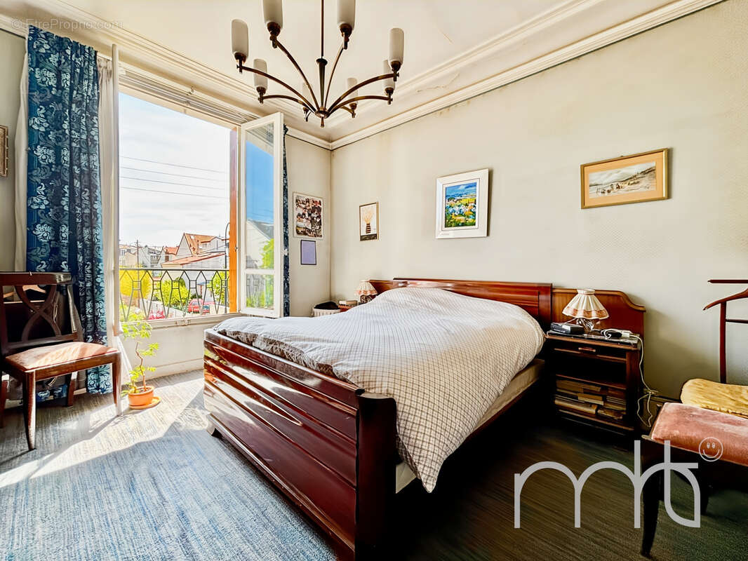 Maison à BOIS-COLOMBES