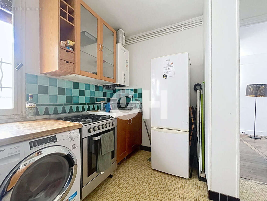 Appartement à PARIS-11E