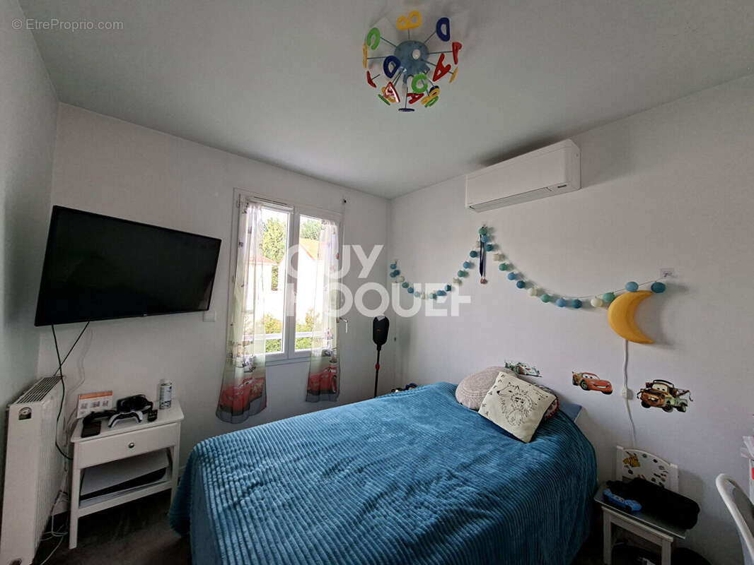 Maison à L&#039;HAY-LES-ROSES