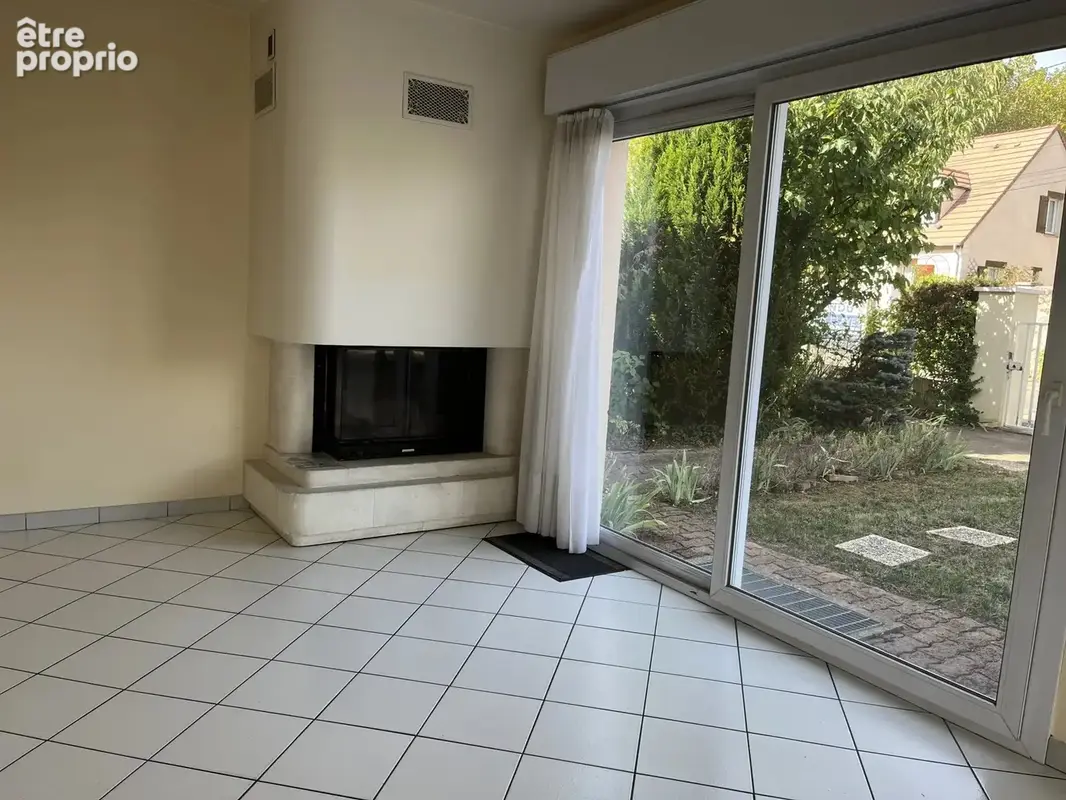 Maison d'Architecte: 2 logements, sous-sol de 200m2 et 100m2  de combles aménagés. - photo 10