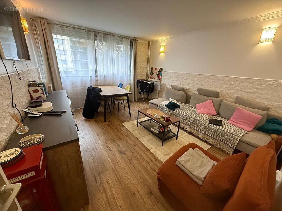 Appartement à LE BLANC-MESNIL