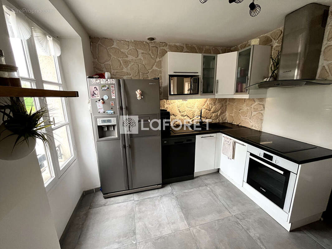 Appartement à SERAINCOURT