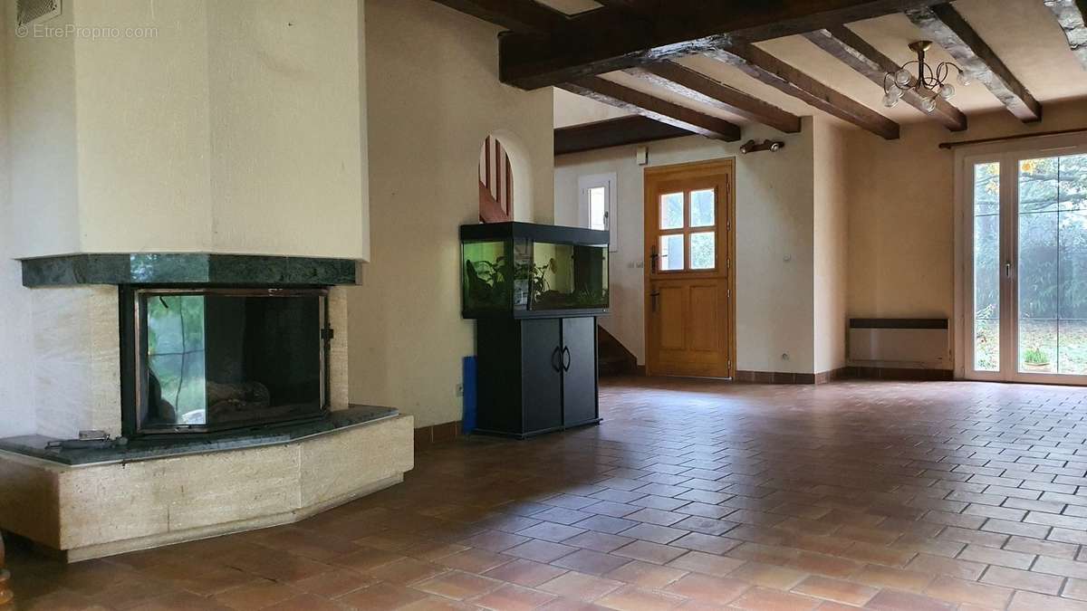 Maison à RABLAY-SUR-LAYON