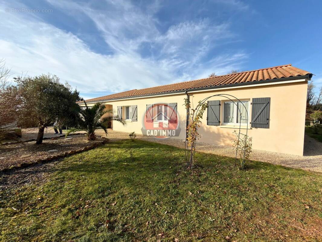 Maison à CAMPSEGRET