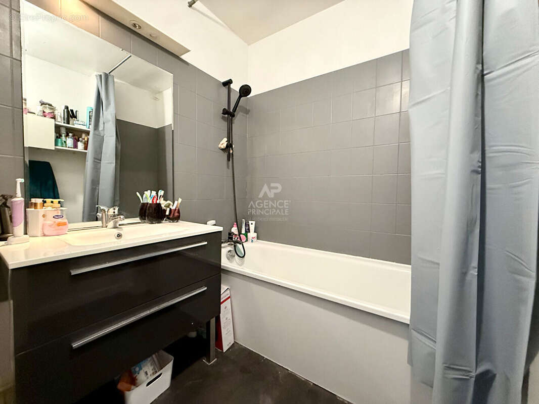 Appartement à CARRIERES-SOUS-POISSY