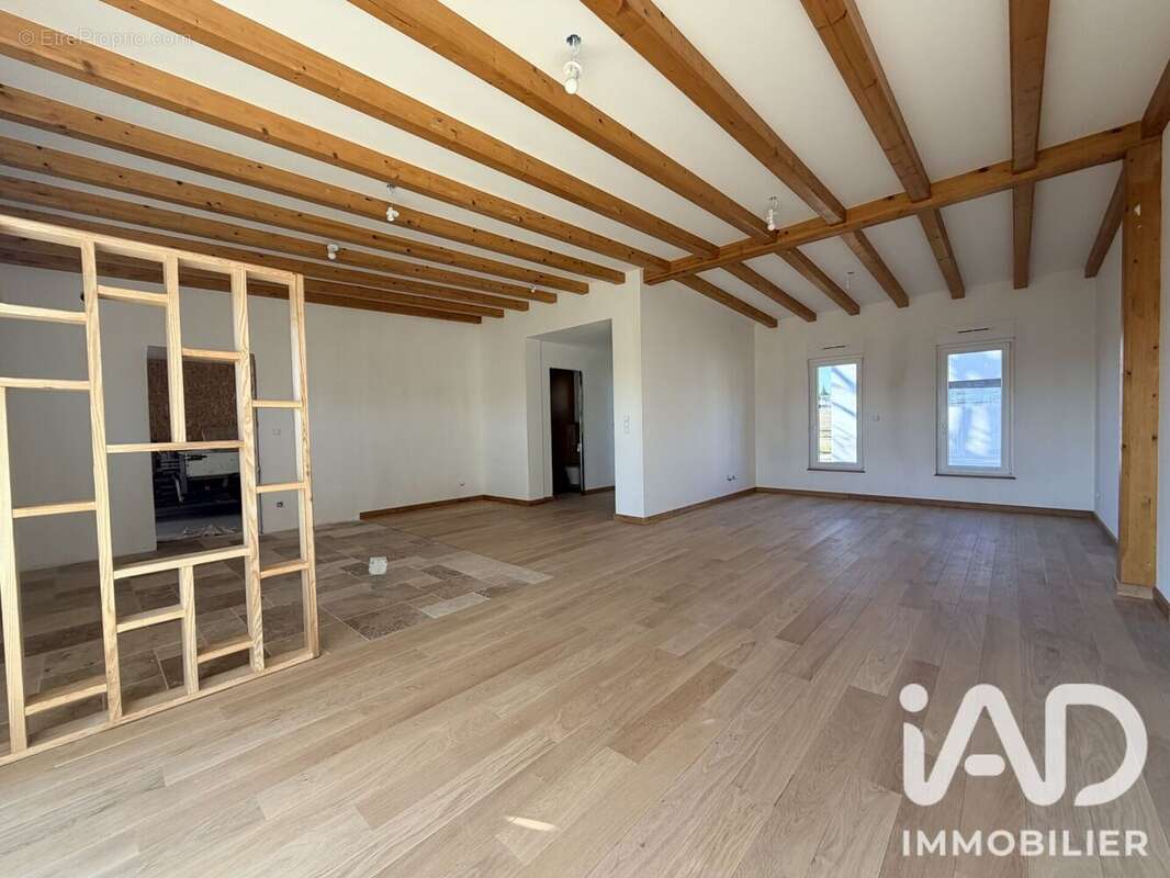 Maison 100 m² à Hargarten-Aux-Mines  - photo 6