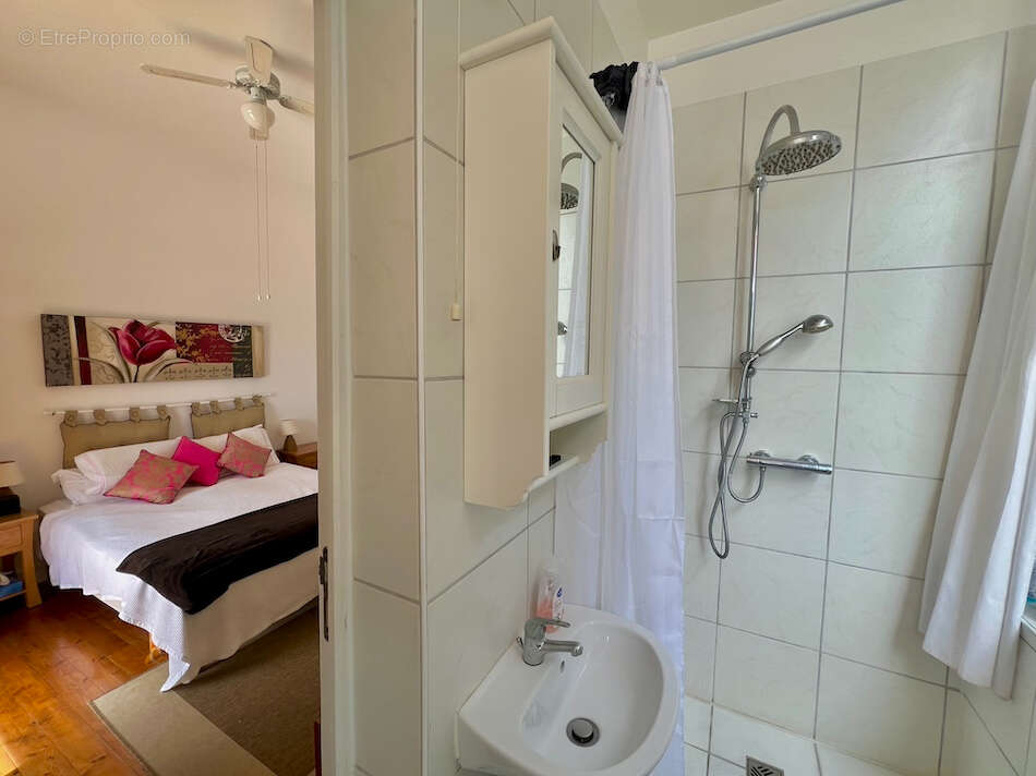 Maison à SAINT-EMILION