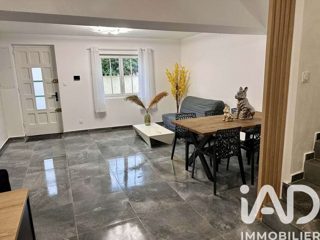 Photo 3 - Maison à CAPESTANG