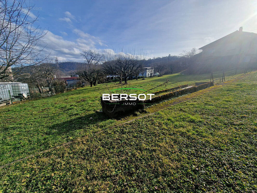 Terrain à BAUME-LES-DAMES