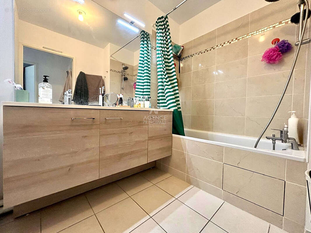 Appartement  4 pièce(s) 86 m2 - photo 9