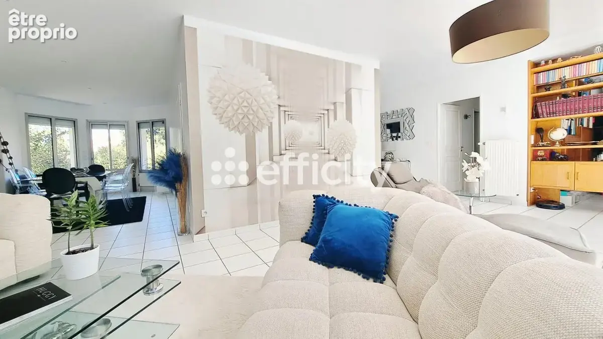 Maison 6 pièces 207 m² à vendre à Pessac (33600) - photo 8