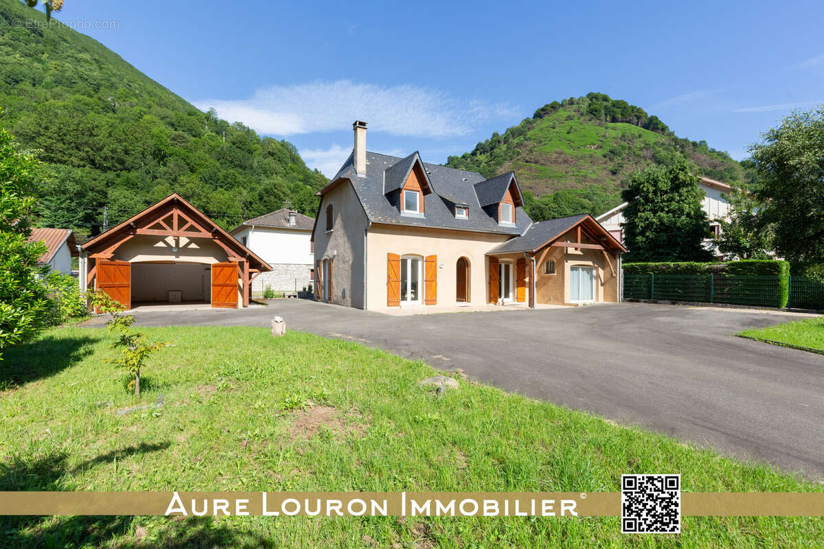 Maison à SARRANCOLIN