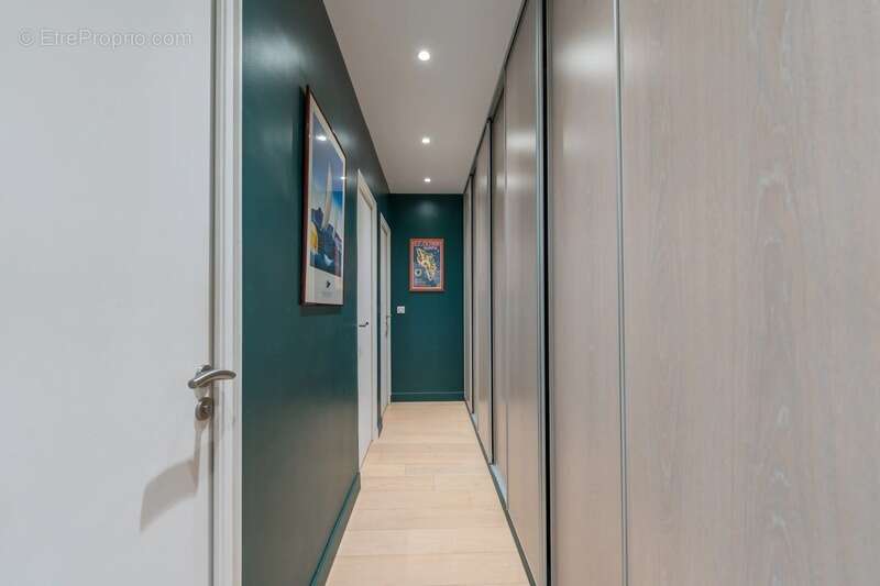 Appartement à GARCHES
