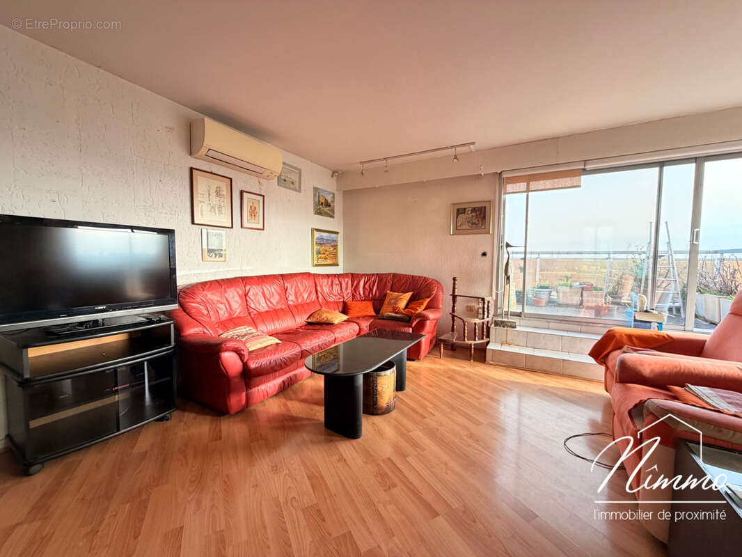 Appartement à NIMES