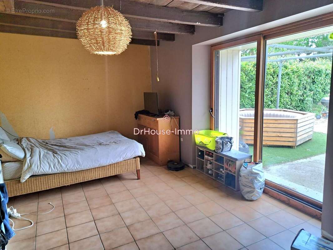 Maison à CONQUEREUIL