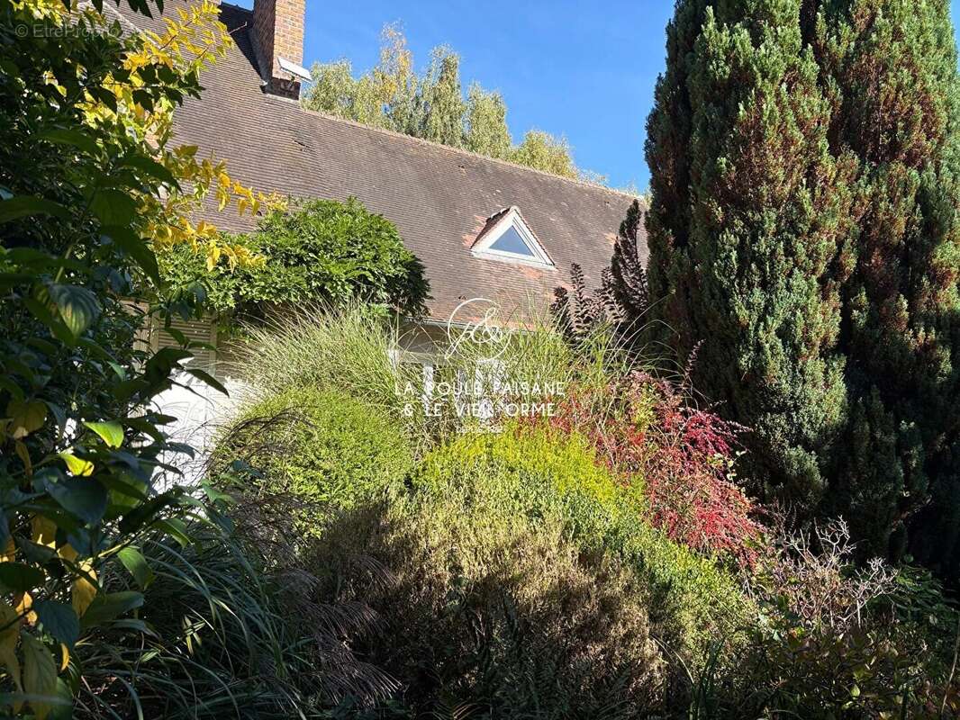 Maison à MONTFORT-L'AMAURY