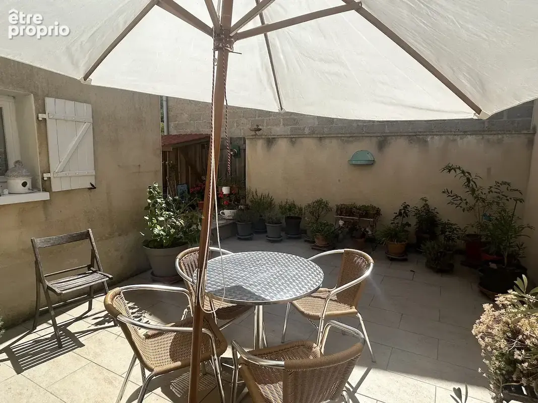 Maison de village rénovée avec gout, 2 chambres, services a 2 pas. - photo 20