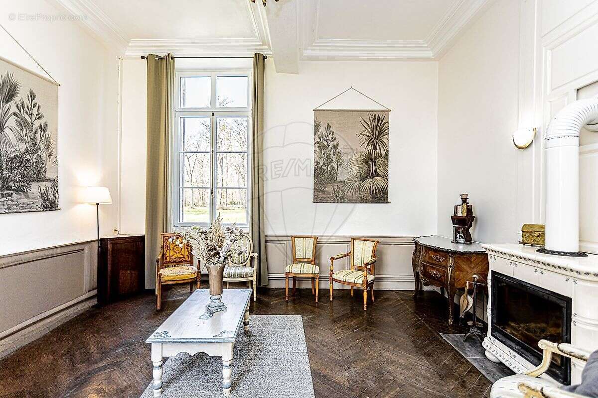 Maison à FAY-AUX-LOGES