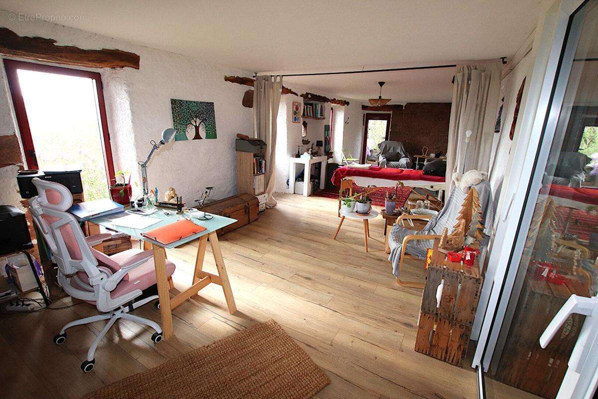 Maison d'exception autonome 169 m2 + annexe avec vue panoramique - photo 8