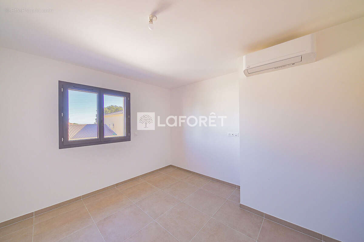 Maison t4 + garage - folelli -  86m² - photo 6