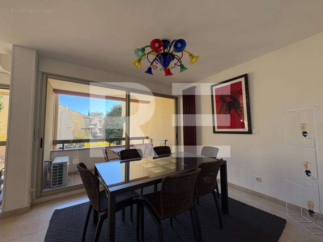 Appartement à NIMES