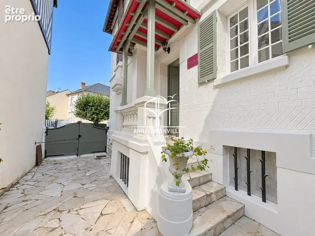Maison 7 pièces 196 m² à vendre à Deauville (14800) - photo 2