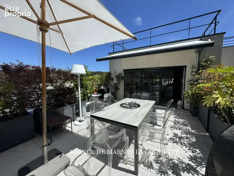 Ville d'Avray.  Penthouse. - photo 11