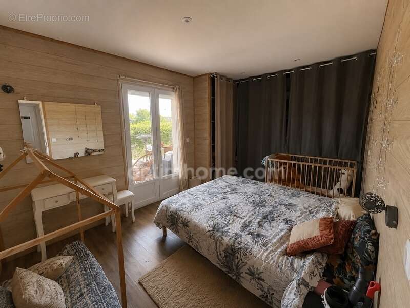 Maison de plain-pied 92 m² – 3 chambres, suite parentale, jardin et terrasse à Saint-Laurent-Médoc - photo 4