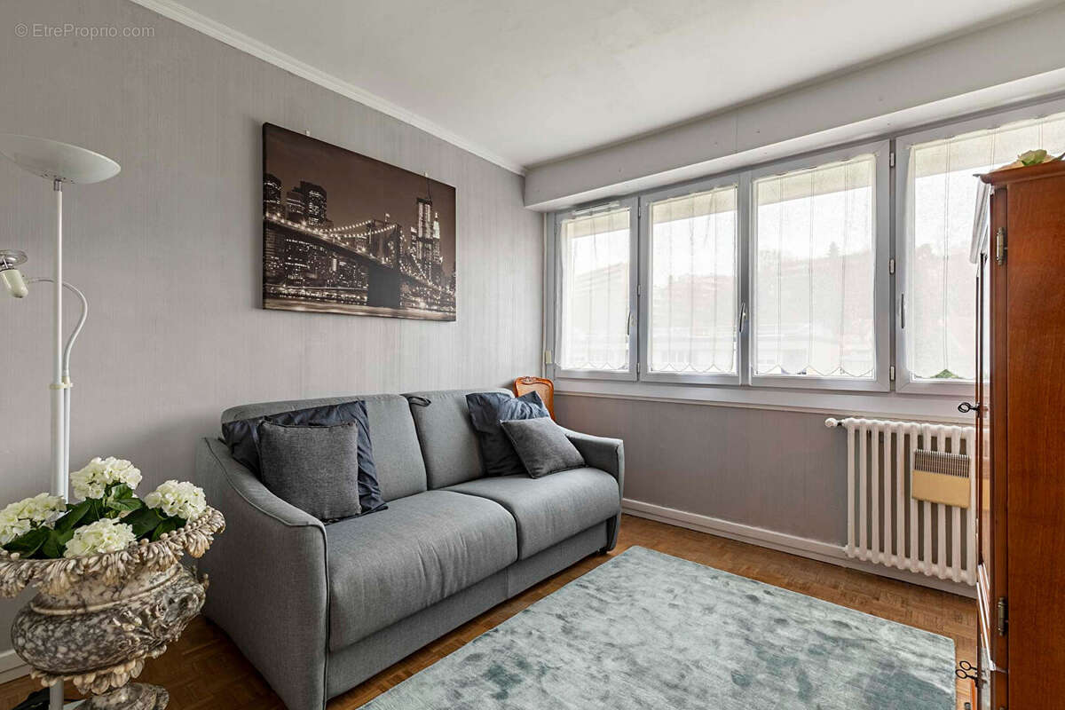 Appartement Saint Germain En Laye 5 pièce(s) 80 m2 - photo 9
