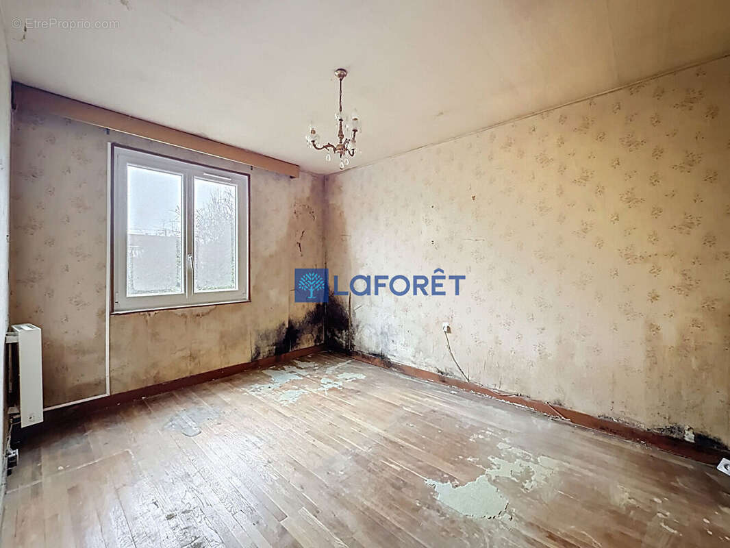 Maison à SAVIGNY-SUR-ORGE