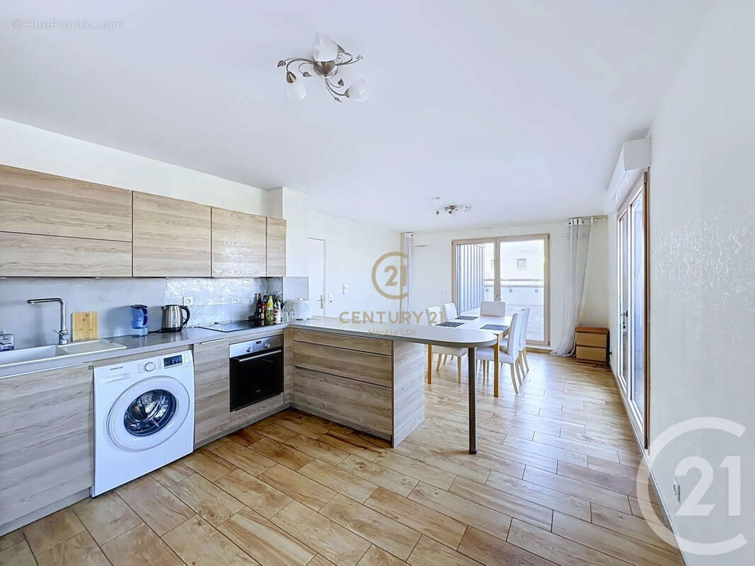 Appartement 79 m² à Lyon-8e  - photo 4