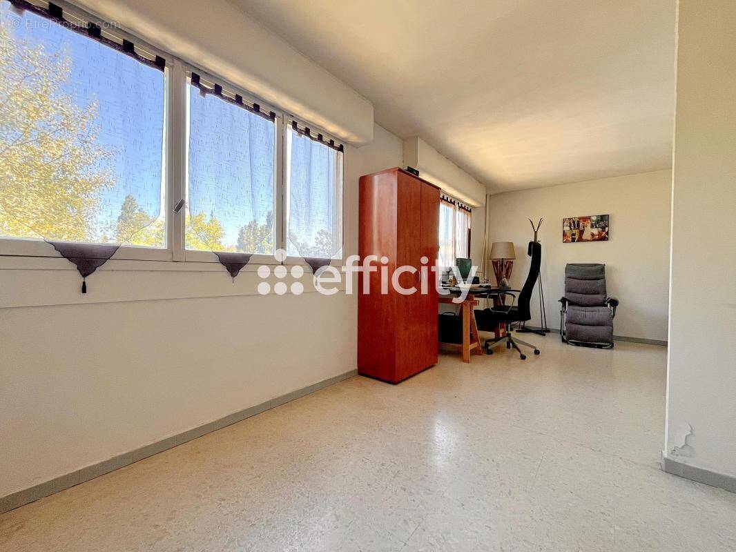 Appartement à AUBAGNE