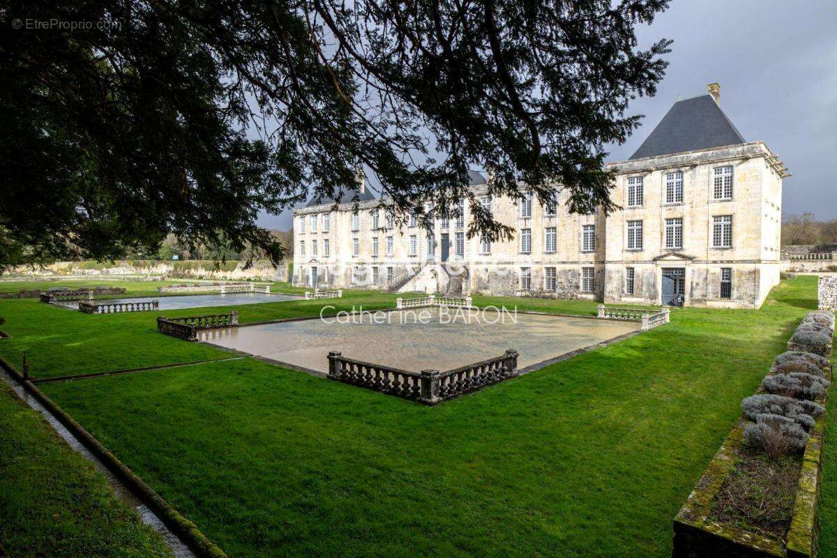 Appartement à LE DOUHET