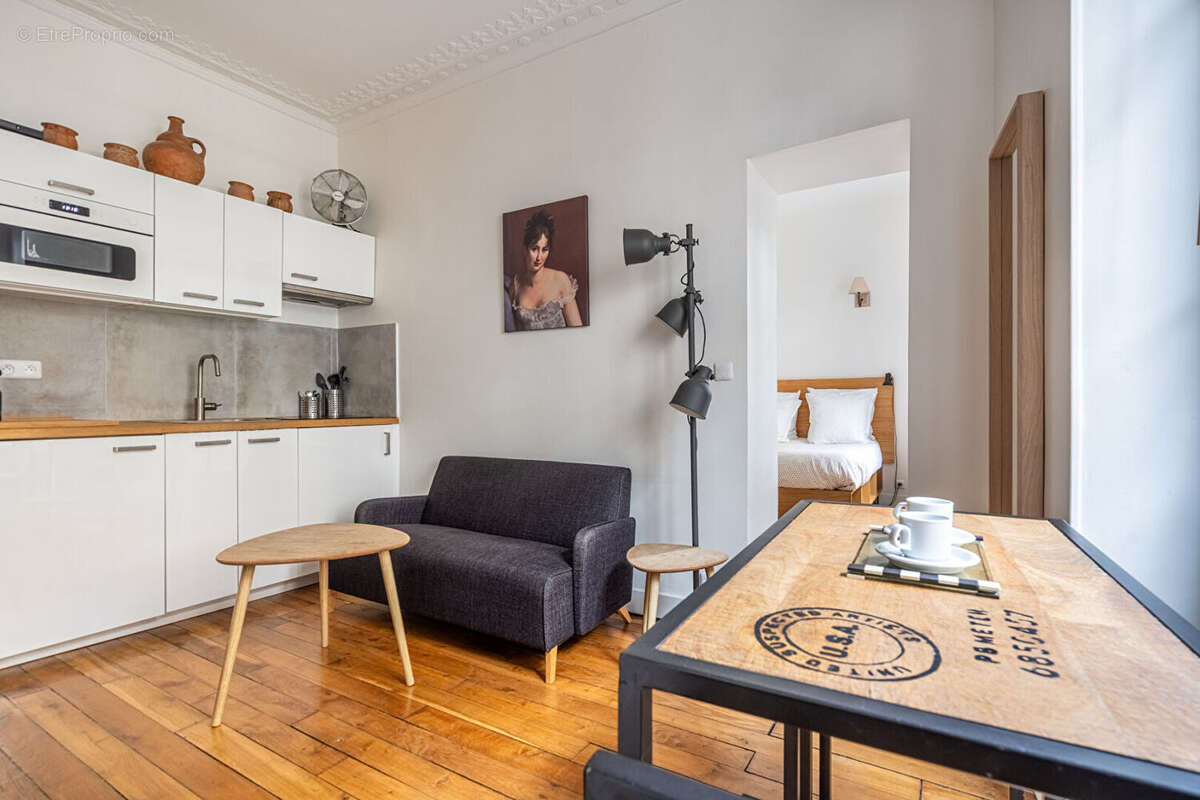 Appartement à PARIS-11E