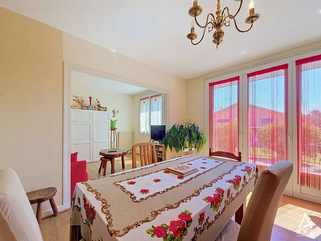 Maison traditionnelle de plain pied - photo 2