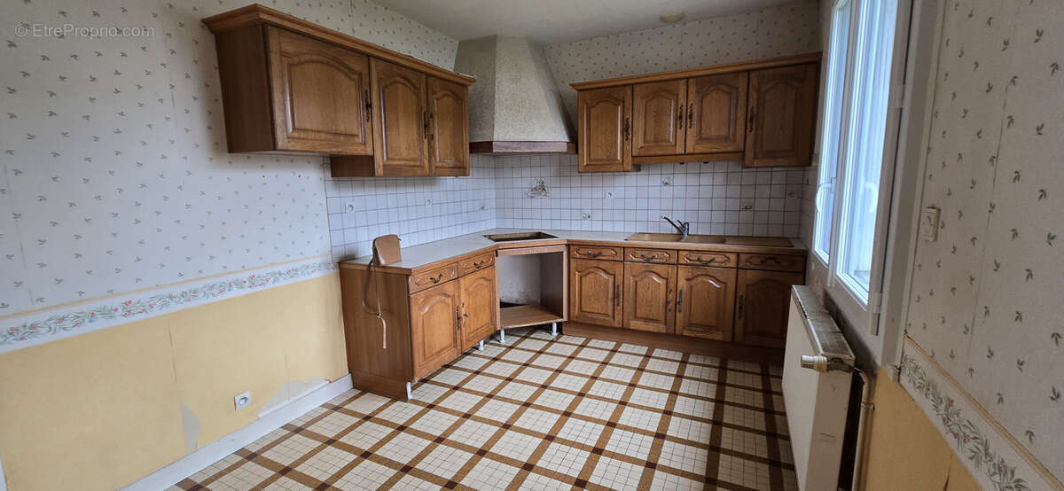 Maison à VILLERMAIN