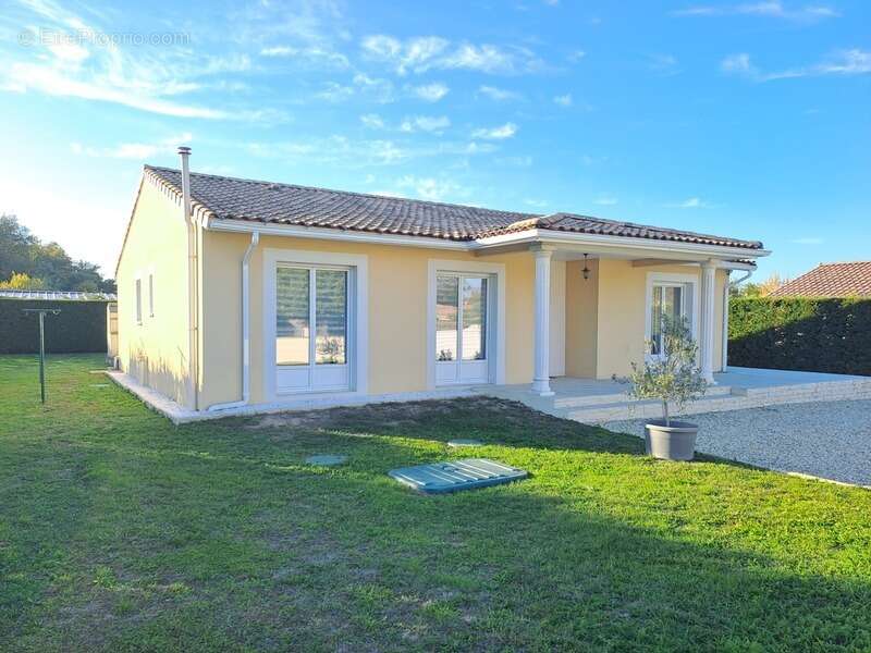 Maison à SAINT-LOUBES