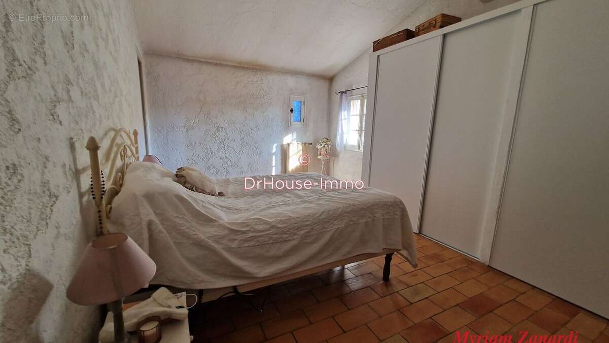 Maison à MOUANS-SARTOUX