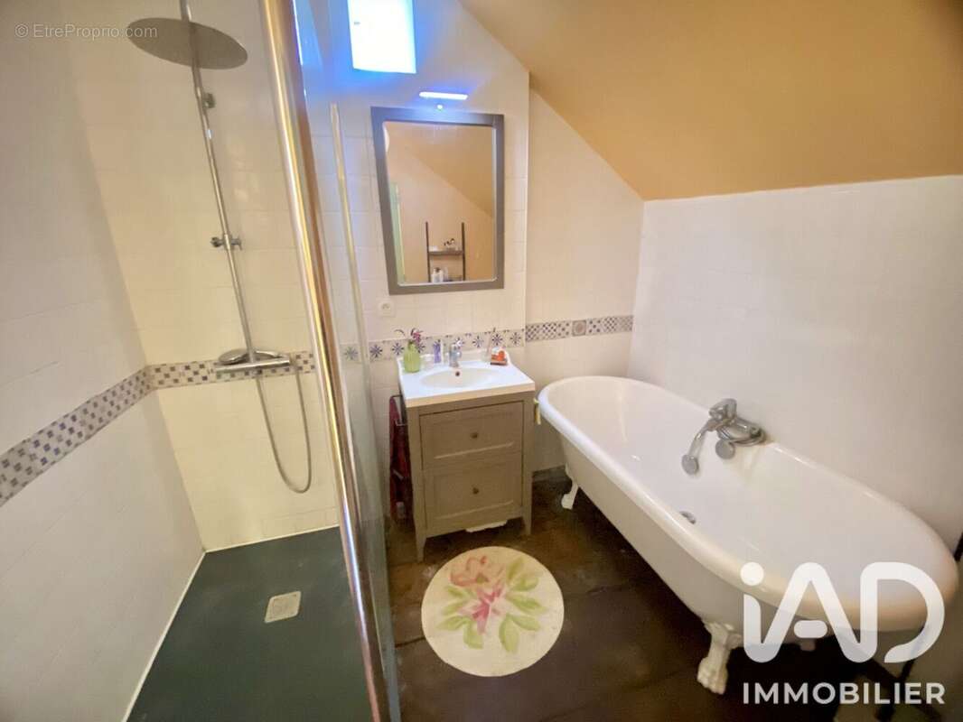Maison 132 m² à Le Ham  - photo 7