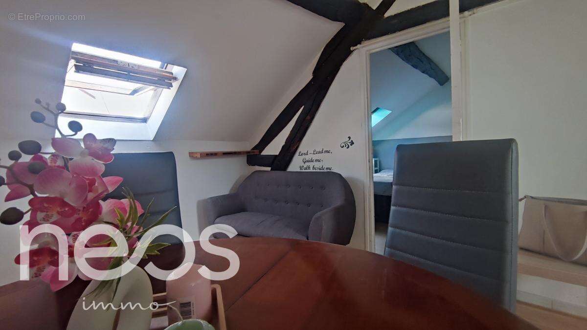 Appartement à BRIE-COMTE-ROBERT
