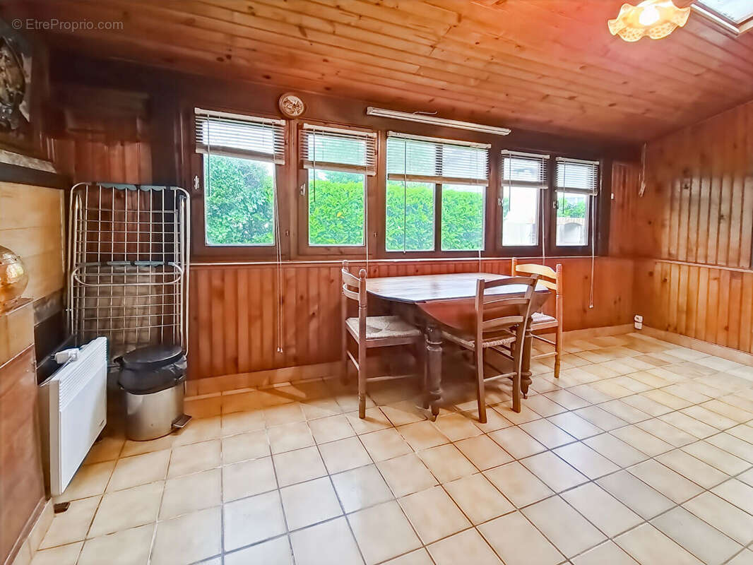 Maison à VILLENAVE-D'ORNON