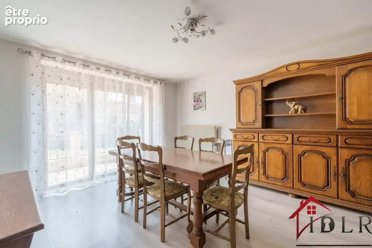 maison de 171 m2  spacieuse - photo 11