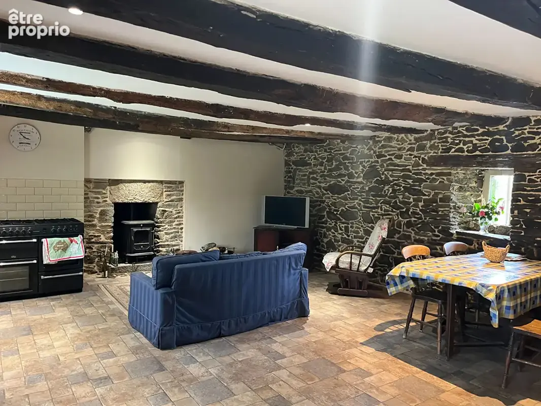A vendre Remungol, longère d'environ  105m² (potentiel de 230m²) à finir de rénover - photo 2