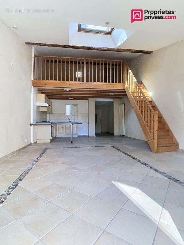 Appartement à GANGES
