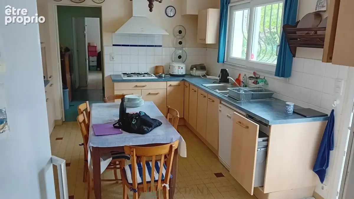 Grande maison familiale de  6 chambres sur 1200 m² de terrain avec piscine - photo 10