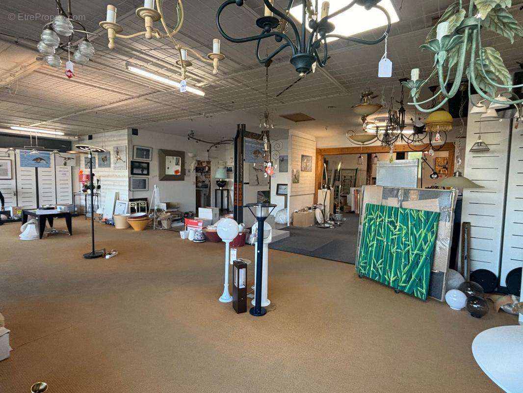 Commerce à SAINT-PIERRE-D&#039;OLERON